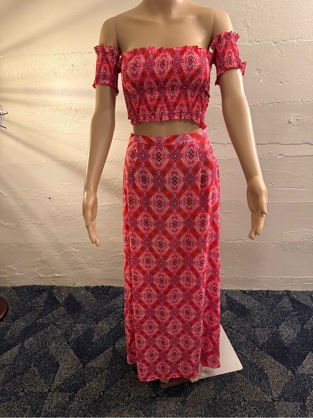 Women's Pink Patterned Maxi Skirt Set- Vibrant Geometric Print